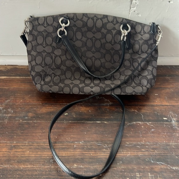 Coach Signature Kelsey Handbag - Picture 2 of 6